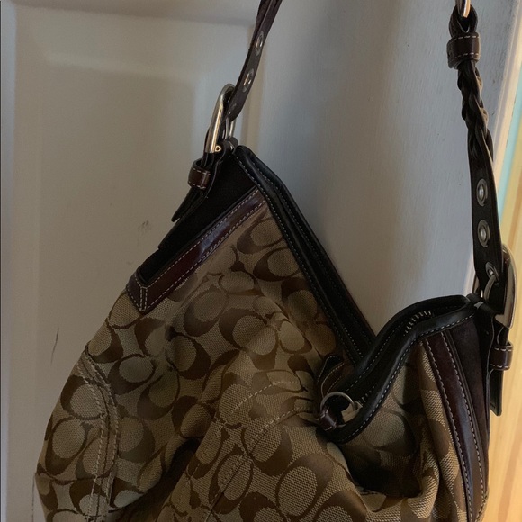 Coach Handbags - Coach handbag